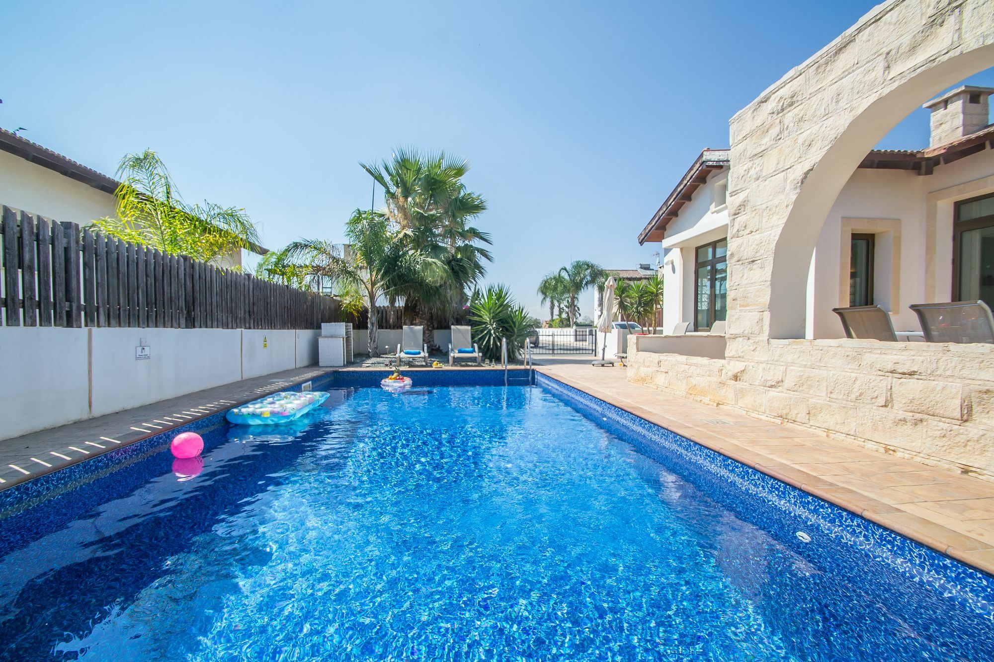 Rada'S Vacation Home أيا نابا المظهر الخارجي الصورة